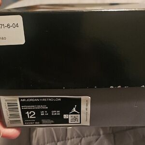 Jordan Air Jordan 11 Retro Low - Black and White